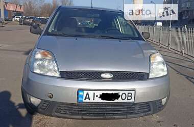 Хэтчбек Ford Fiesta 2004 в Киеве