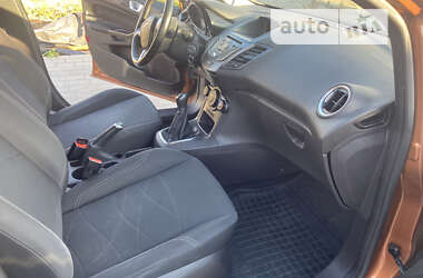 Хетчбек Ford Fiesta 2015 в Хмельницькому