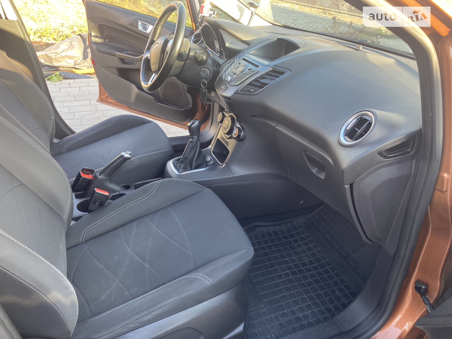2015 Ford Fiesta - мініатюра 12