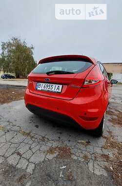 Хэтчбек Ford Fiesta 2010 в Полтаве