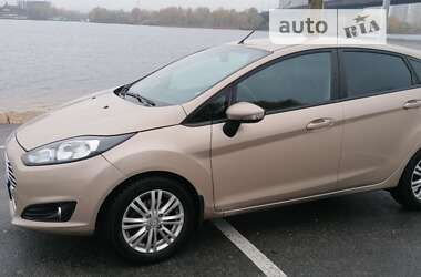 FORD FIESTA 2016