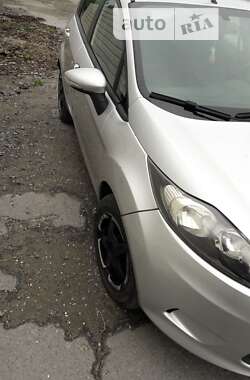 Хэтчбек Ford Fiesta 2012 в Житомире