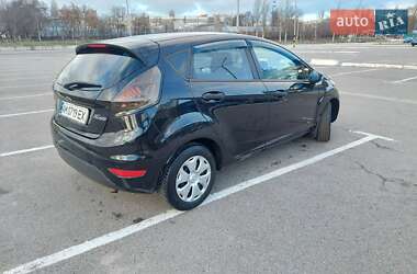 Хэтчбек Ford Fiesta 2008 в Киеве