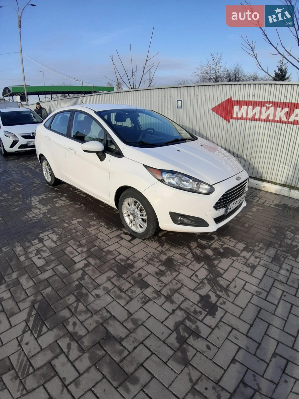 2016 Ford Fiesta - мініатюра 33
