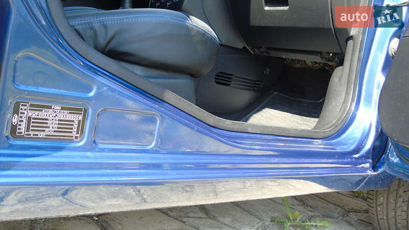 Хэтчбек Ford Fiesta 2006 в Николаеве