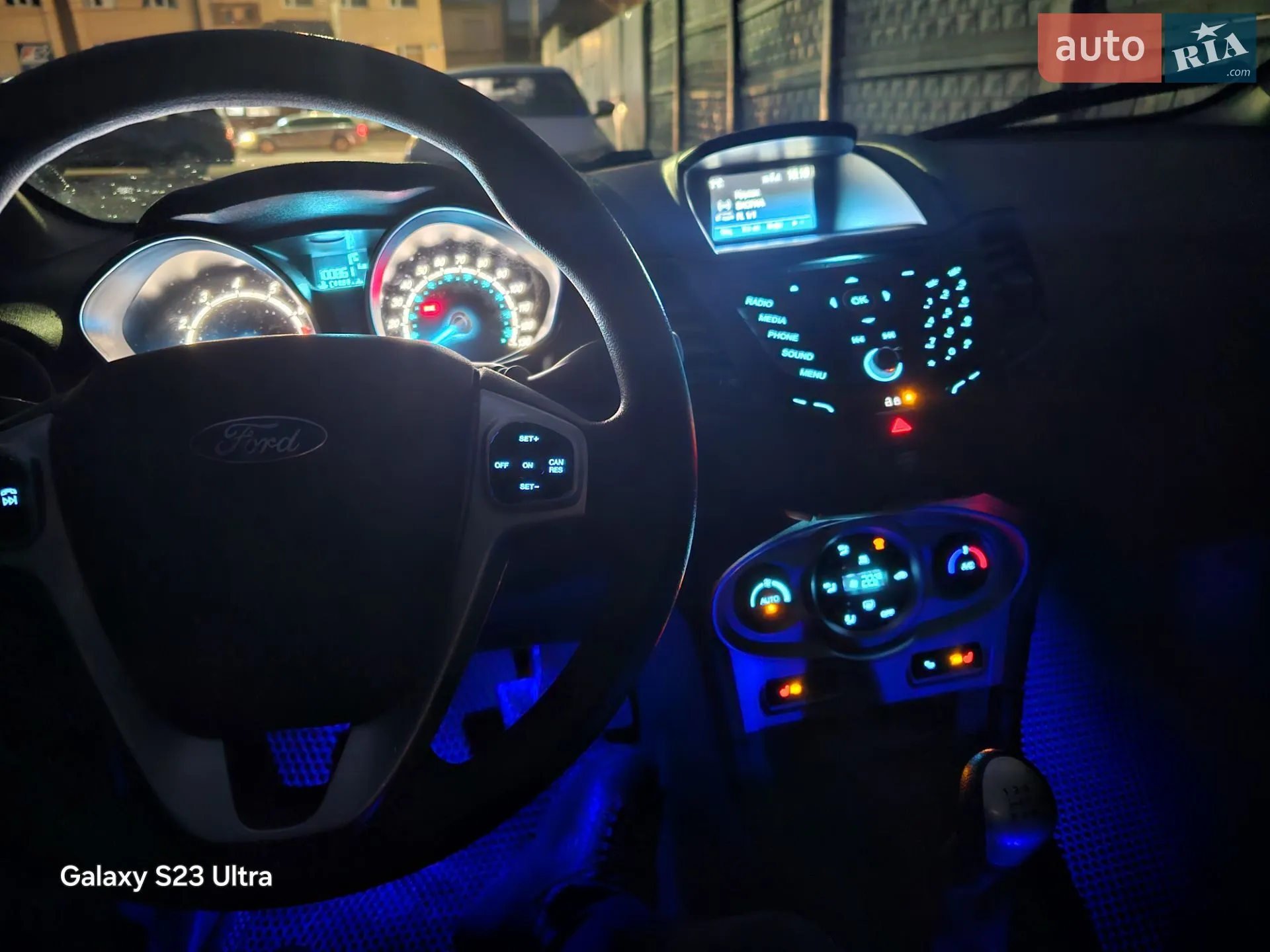 2017 Ford Fiesta - мініатюра 11