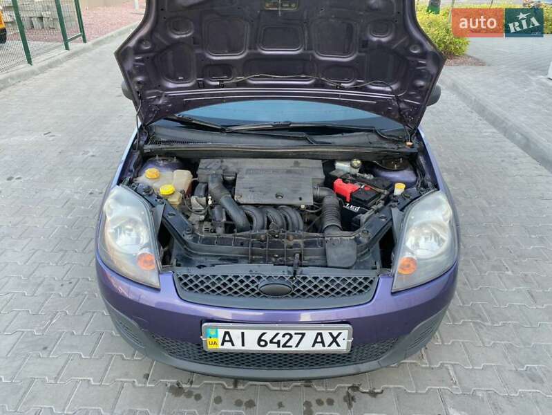Хэтчбек Ford Fiesta 2006 в Киеве фото 3 Хэтчбек Ford Fiesta 2006 в Киеве