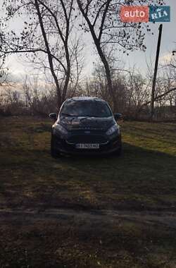 Хэтчбек Ford Fiesta 2014 в Пирятине