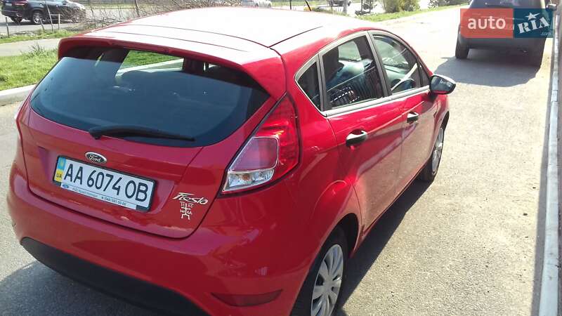 Хэтчбек Ford Fiesta 2013 в Киеве фото 15 Хэтчбек Ford Fiesta 2013 в Киеве