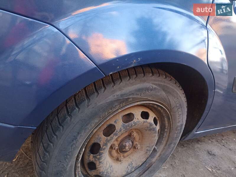 Хэтчбек Ford Fiesta 2007 в Хмельницком