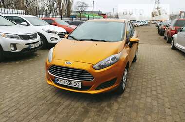 Седан Ford Fiesta 2015 в Николаеве