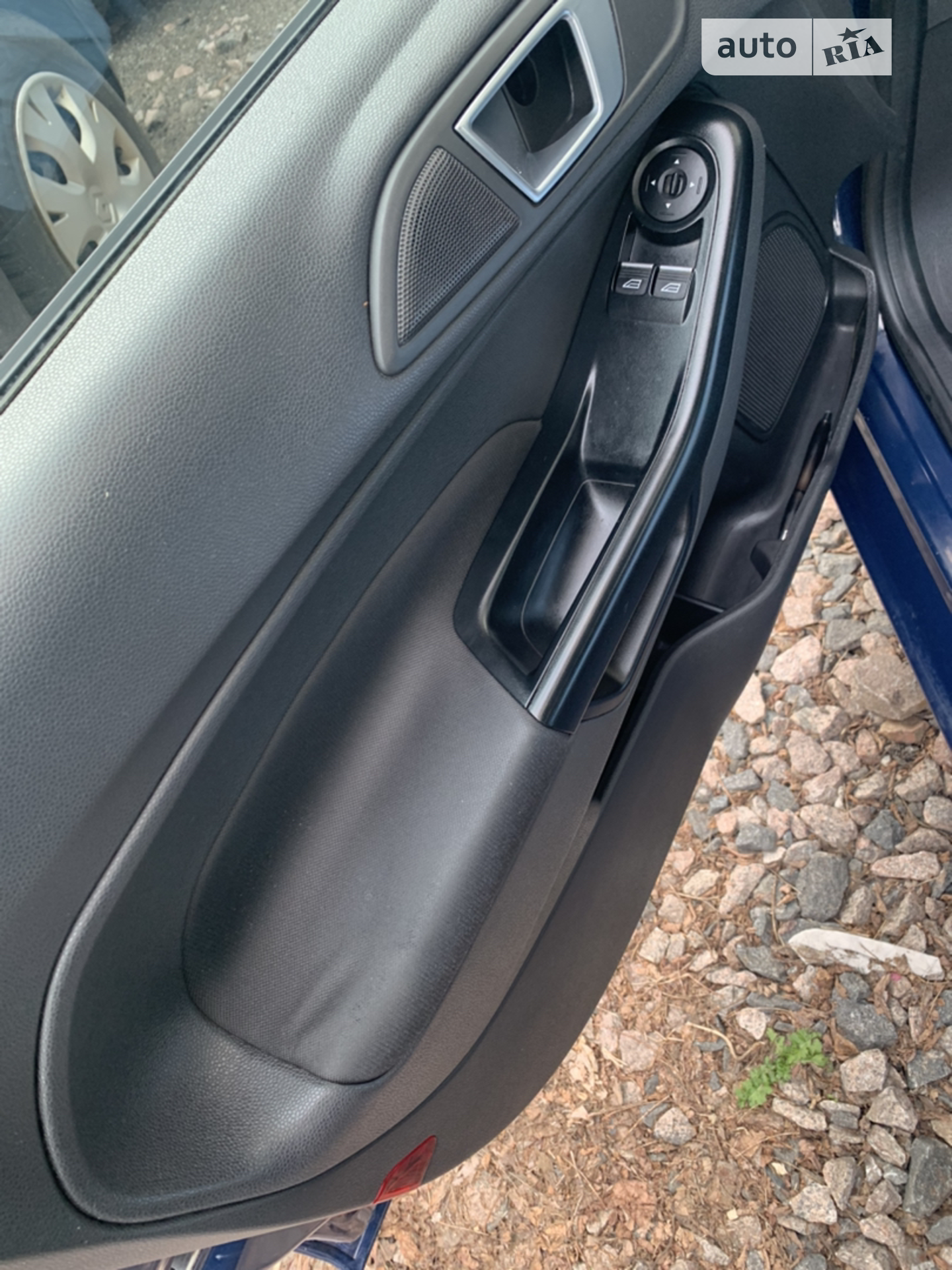 2015 Ford Fiesta - мініатюра 2