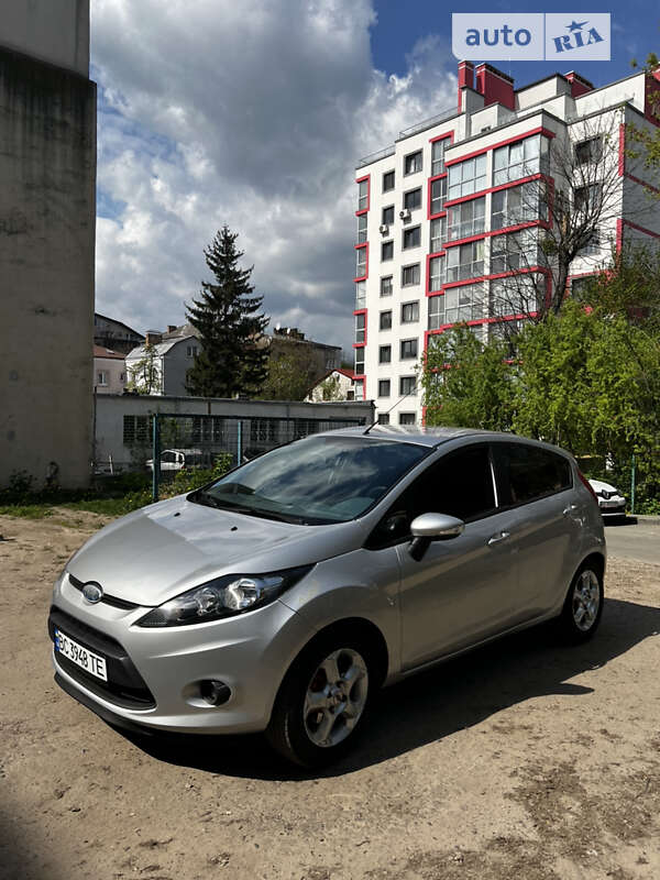 Хэтчбек Ford Fiesta 2010 в Львове фото 5 Хэтчбек Ford Fiesta 2010 в Львове