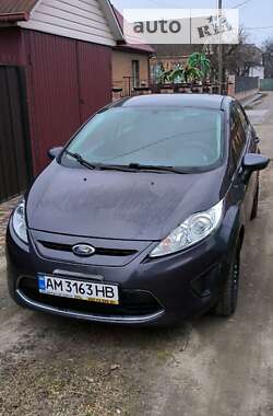 Хэтчбек Ford Fiesta 2011 в Коростышеве