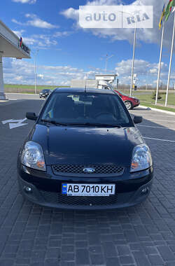 Хэтчбек Ford Fiesta 2008 в Врадиевке