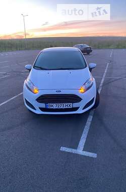 Хэтчбек Ford Fiesta 2017 в Ровно