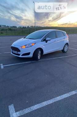 Хэтчбек Ford Fiesta 2017 в Ровно