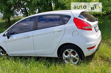 Хэтчбек Ford Fiesta 2012 в Харькове