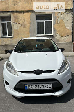 Хэтчбек Ford Fiesta 2009 в 
