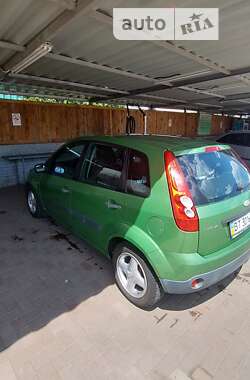 Хэтчбек Ford Fiesta 2005 в Константиновке