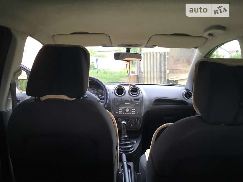 Хетчбек Ford Fiesta 2007 в Дрогобичі