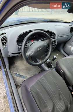 Хетчбек Ford Fiesta 1998 в Запоріжжі