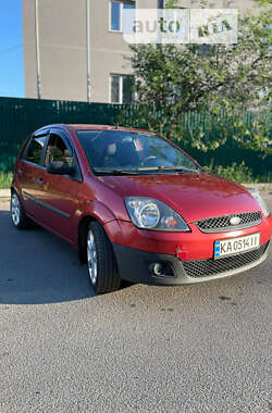 Хетчбек Ford Fiesta 2008 в Києві