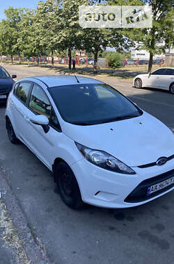 Седан Ford Fiesta 2012 в Києві