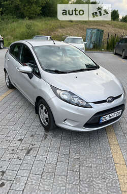 Хэтчбек Ford Fiesta 2012 в Львове