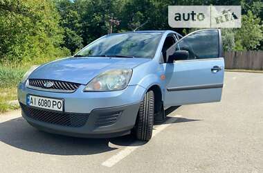 Хэтчбек Ford Fiesta 2006 в Киеве