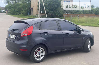 Хетчбек Ford Fiesta 2010 в Білогір'ї