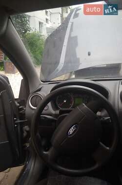 Хетчбек Ford Fiesta 2007 в 