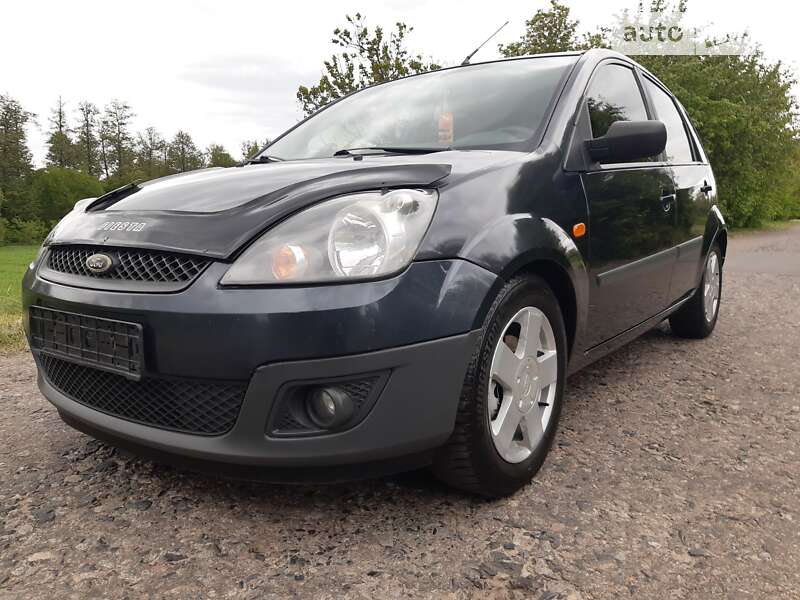 Хэтчбек Ford Fiesta 2008 в Черкассах