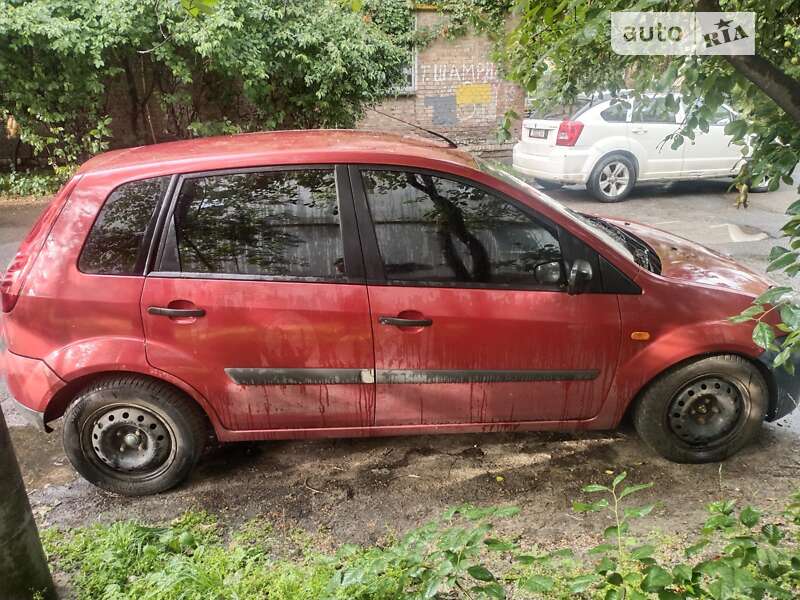 Хетчбек Ford Fiesta 2006 в Києві