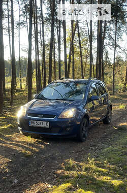 Хетчбек Ford Fiesta 2006 в Рівному