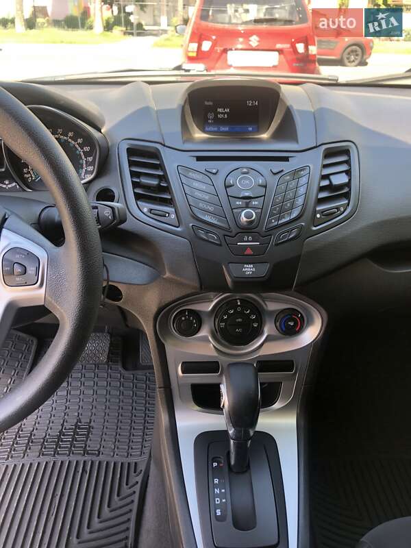 Седан Ford Fiesta 2018 в Києві