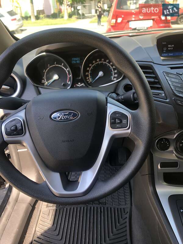 Седан Ford Fiesta 2018 в Києві