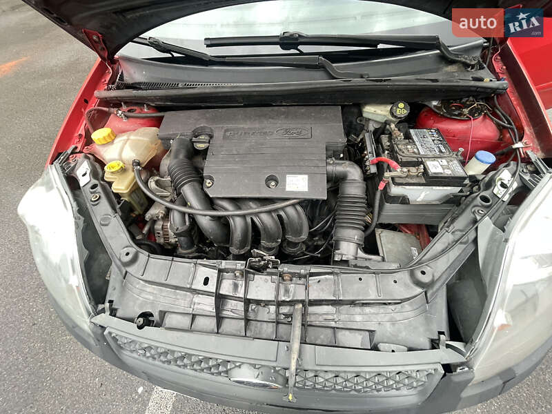 Хэтчбек Ford Fiesta 2007 в Ужгороде фото 7 Хэтчбек Ford Fiesta 2007 в Ужгороде