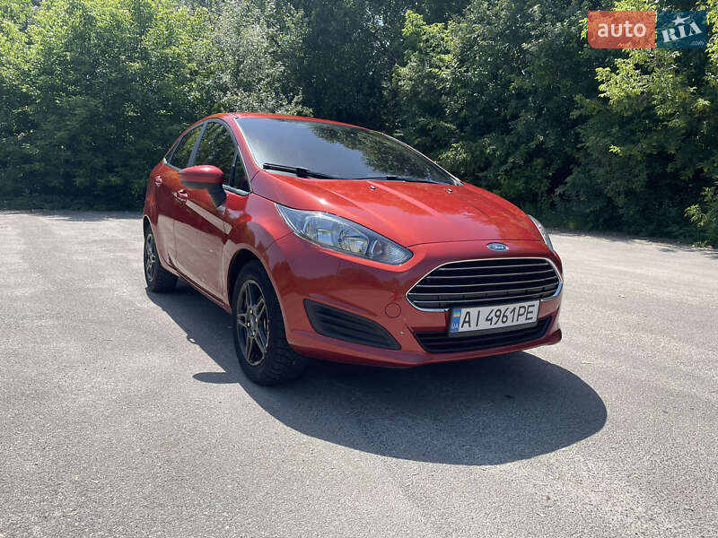 Седан Ford Fiesta 2018 в Переяславе