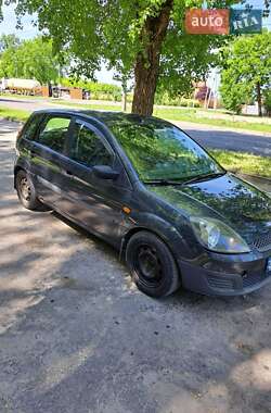 Хетчбек Ford Fiesta 2006 в Сумах