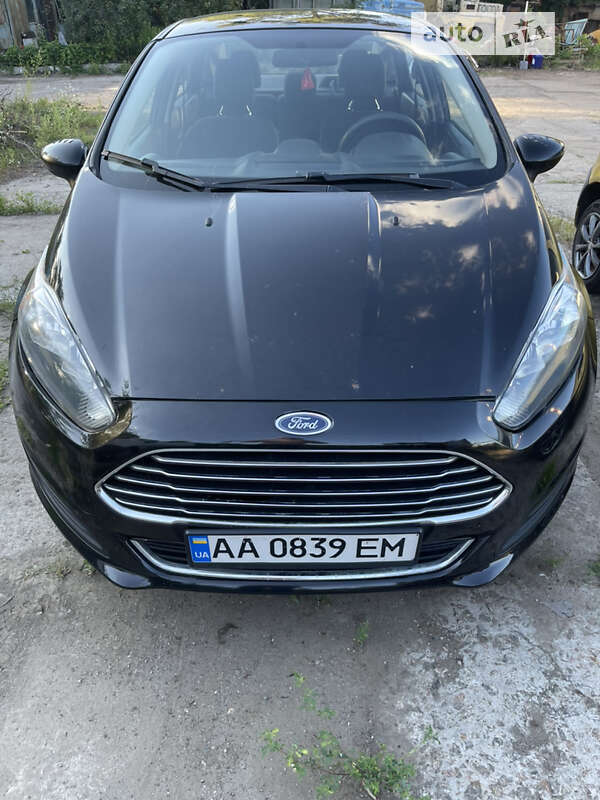 Седан Ford Fiesta 2018 в Киеве