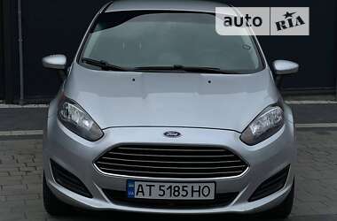 Хетчбек Ford Fiesta 2014 в Івано-Франківську