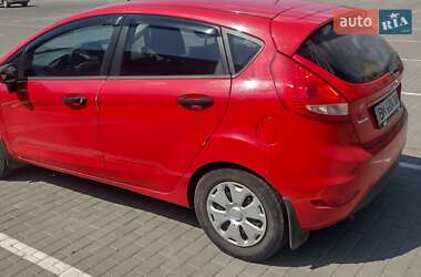 Хэтчбек Ford Fiesta 2010 в Львове