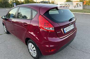 Хэтчбек Ford Fiesta 2012 в Запорожье