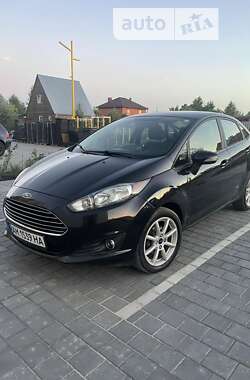 Седан Ford Fiesta 2014 в Києві