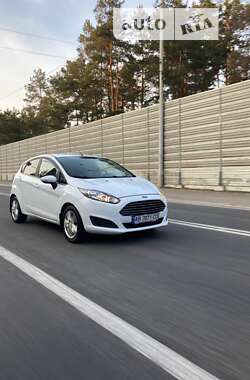 Хэтчбек Ford Fiesta 2014 в Киеве