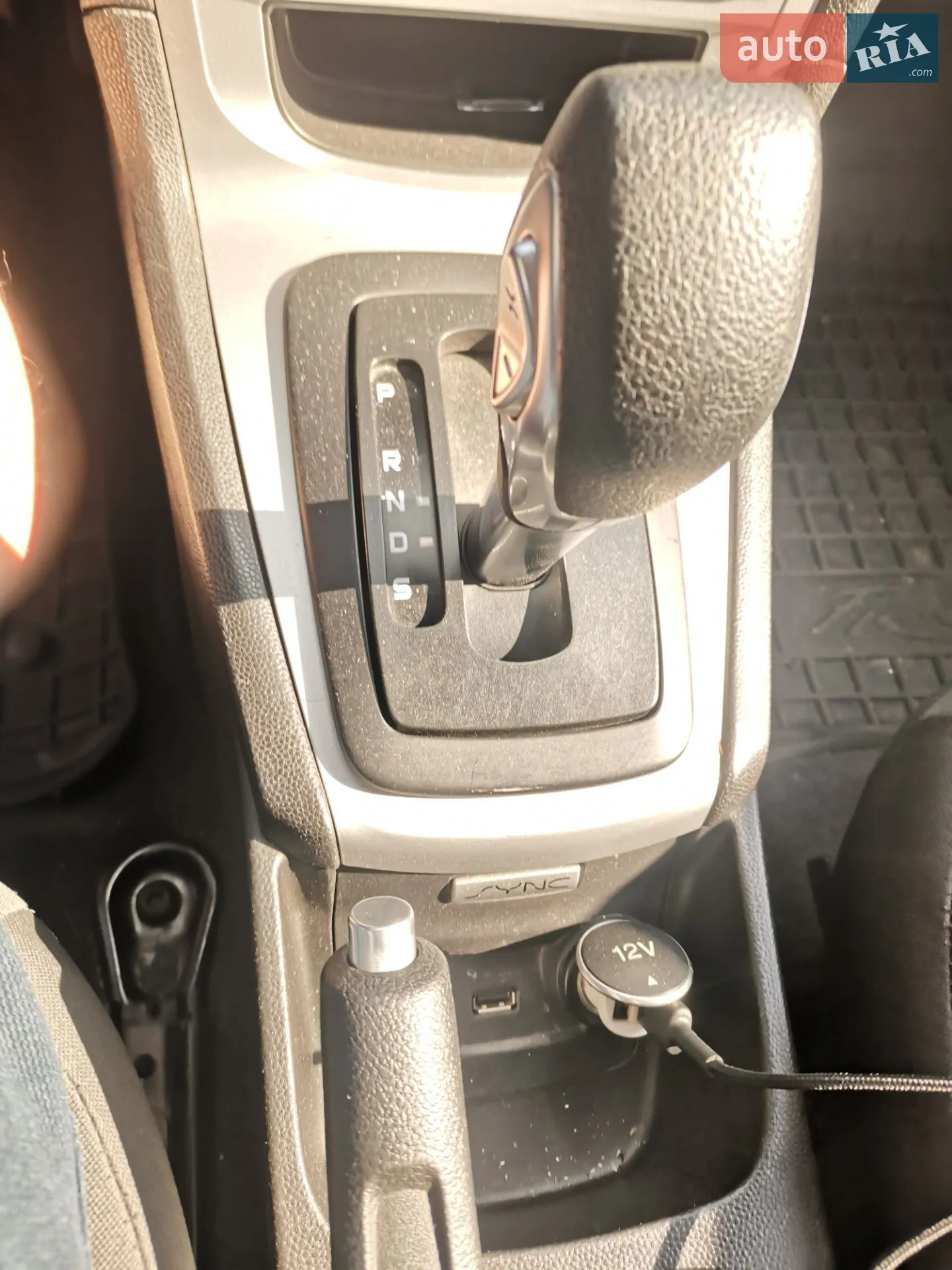 2016 Ford Fiesta - мініатюра 25
