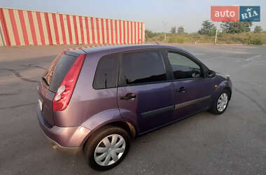 Хэтчбек Ford Fiesta 2008 в 