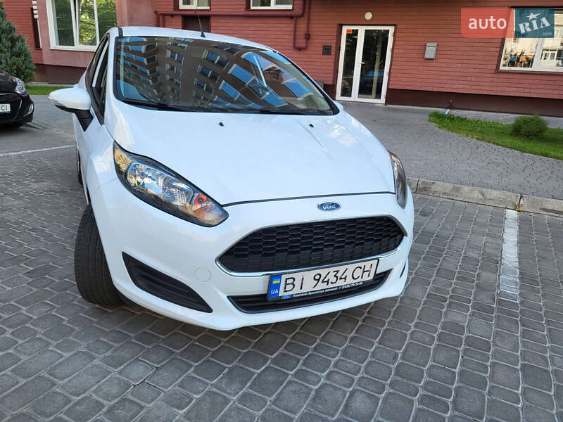 Хэтчбек Ford Fiesta 2016 в Кременчуге фото 7 Хэтчбек Ford Fiesta 2016 в Кременчуге