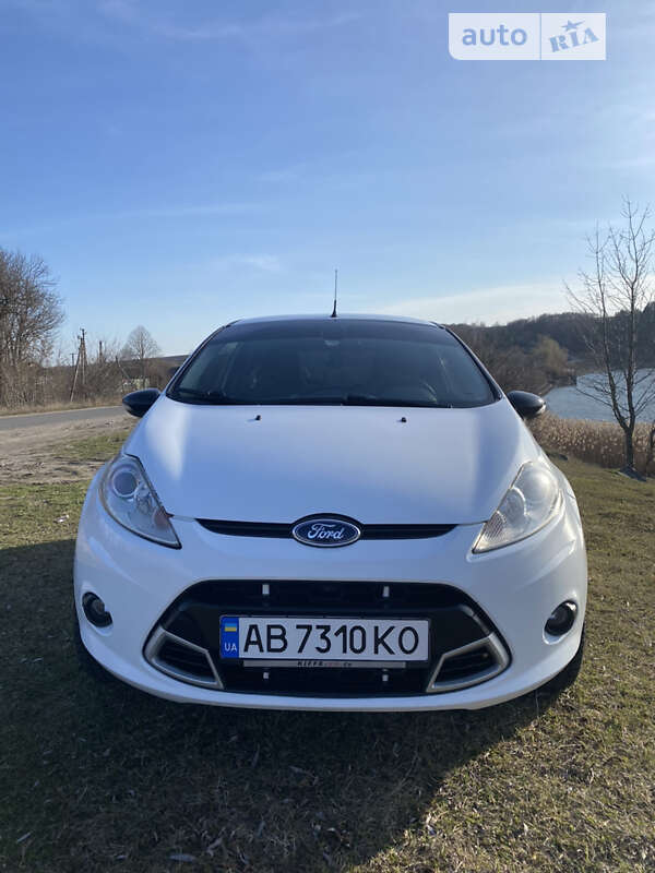 Хетчбек Ford Fiesta 2010 в Зеленодольську